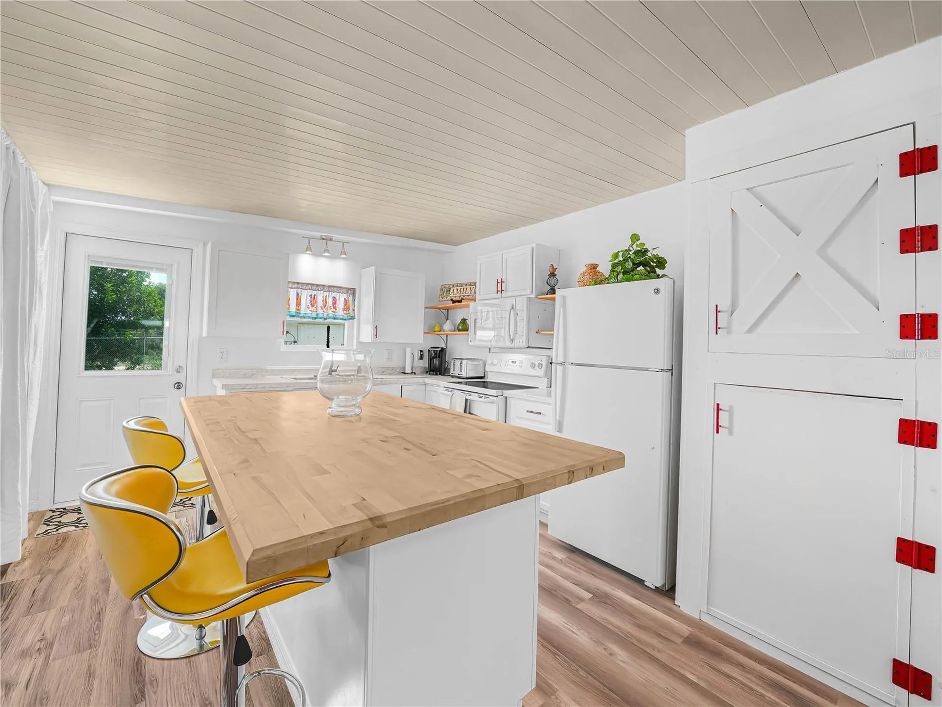 40 Saddlebag Trail N Lake Wales FL 33898