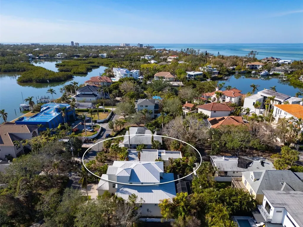 4189 Roberts Point Circle Sarasota FL 34242