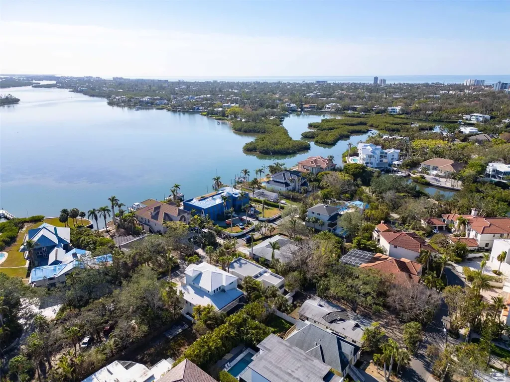 4189 Roberts Point Circle Sarasota FL 34242