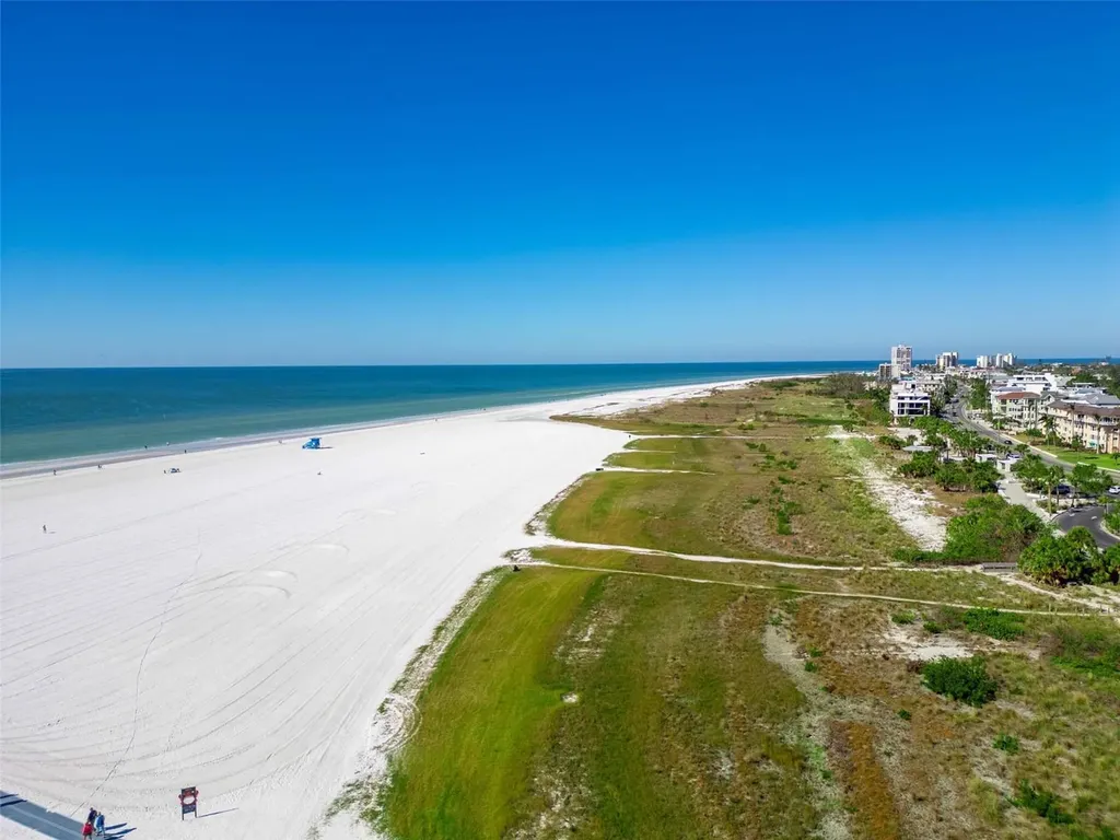 4189 Roberts Point Circle Sarasota FL 34242