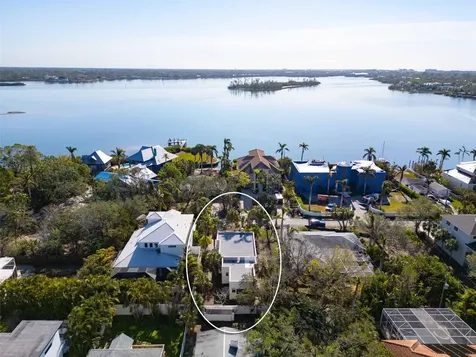 4189 Roberts Point Circle Sarasota FL 34242