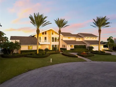 1207 Commodore Drive New Smyrna Beach FL 32168