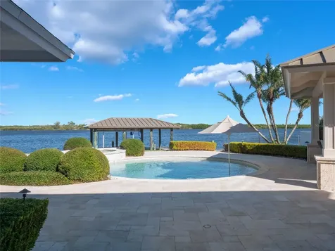 1207 Commodore Drive New Smyrna Beach FL 32168