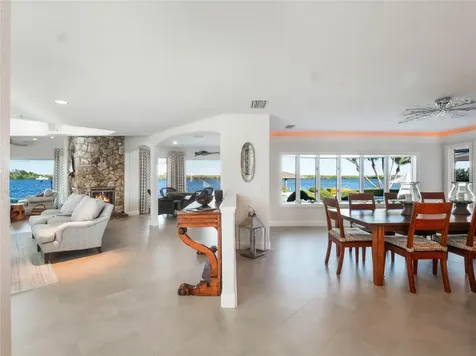 1207 Commodore Drive New Smyrna Beach FL 32168