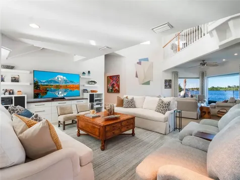 1207 Commodore Drive New Smyrna Beach FL 32168
