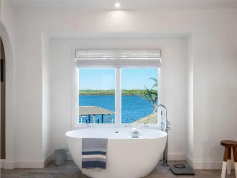 1207 Commodore Drive New Smyrna Beach FL 32168