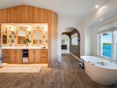 1207 Commodore Drive New Smyrna Beach FL 32168