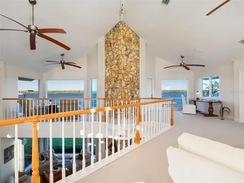 1207 Commodore Drive New Smyrna Beach FL 32168