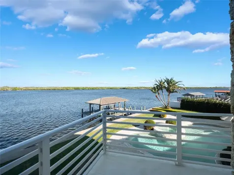1207 Commodore Drive New Smyrna Beach FL 32168