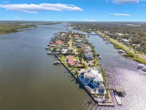 1207 Commodore Drive New Smyrna Beach FL 32168