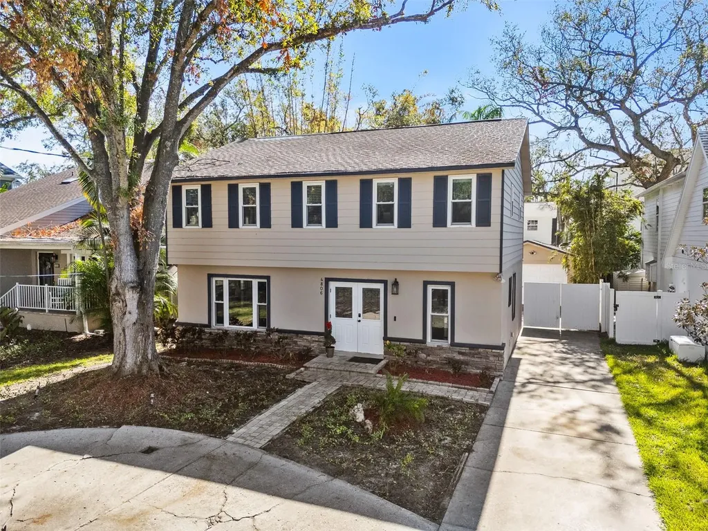 4806 W Juno Street Tampa FL 33629