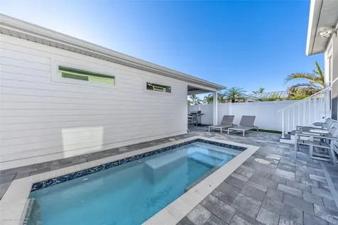 327 Harvey Street Punta Gorda FL 33950