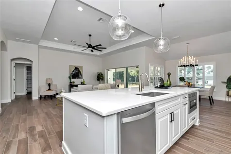1725 W Highway 329 Citra FL 32113