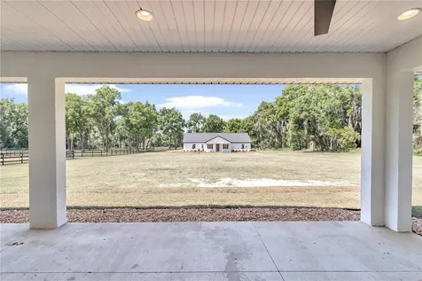 1725 W Highway 329 Citra FL 32113