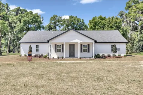 1725 W Highway 329 Citra FL 32113