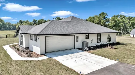 1725 W Highway 329 Citra FL 32113