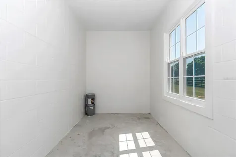 1725 W Highway 329 Citra FL 32113