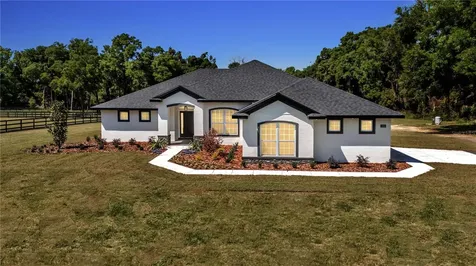 1725 W Highway 329 Citra FL 32113