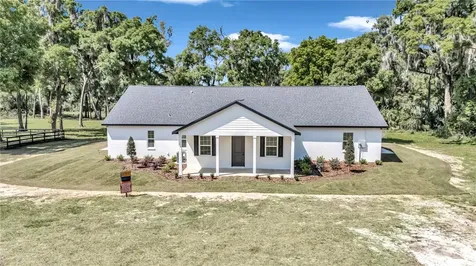 1725 W Highway 329 Citra FL 32113