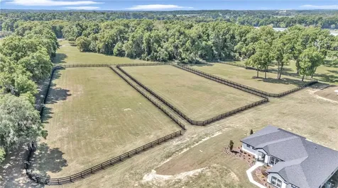 1725 W Highway 329 Citra FL 32113