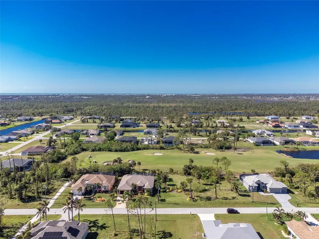 8 Pine Valley Place Rotonda West FL 33947