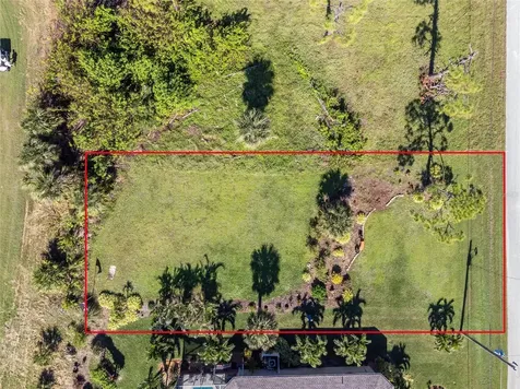 8 Pine Valley Place Rotonda West FL 33947