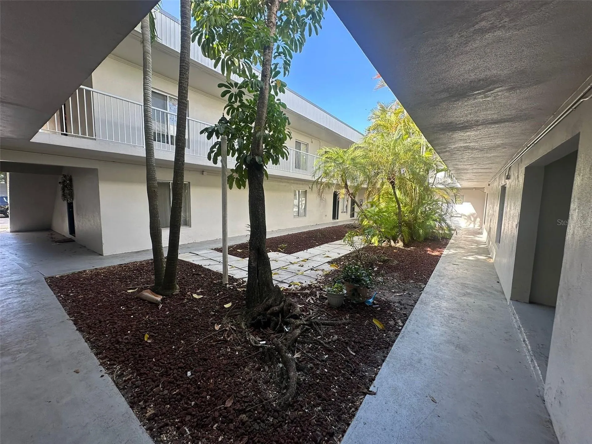 1830 Maravilla Avenue Fort Myers FL 33901