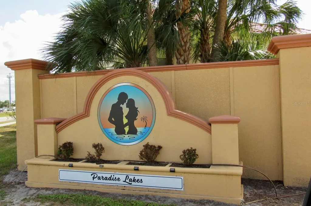 20853 Haulover Cove Lutz FL 33558