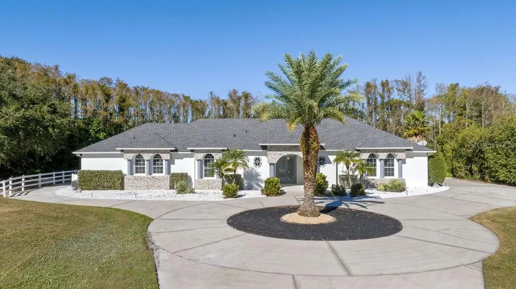 19147 Quinella Street Orlando FL 32833