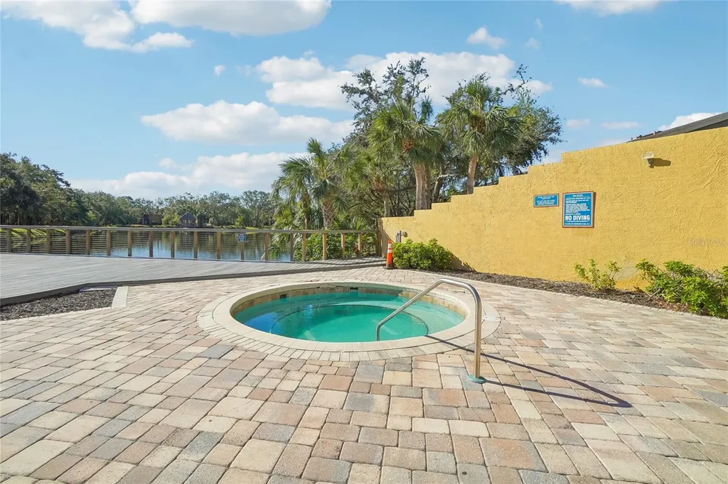 5576 Baywater Drive Tampa FL 33615