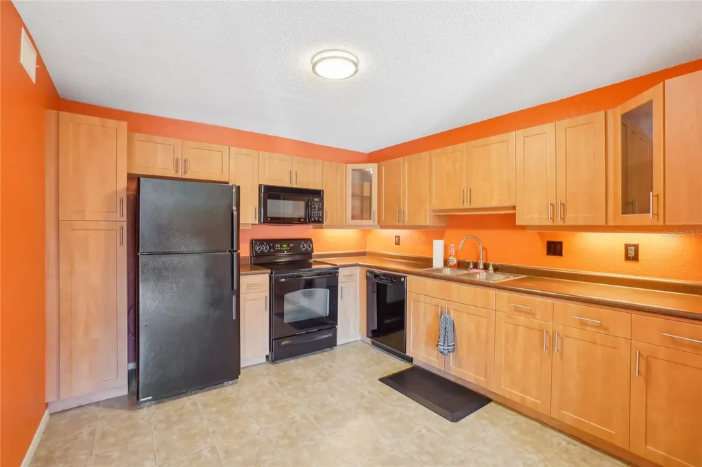 5576 Baywater Drive Tampa FL 33615
