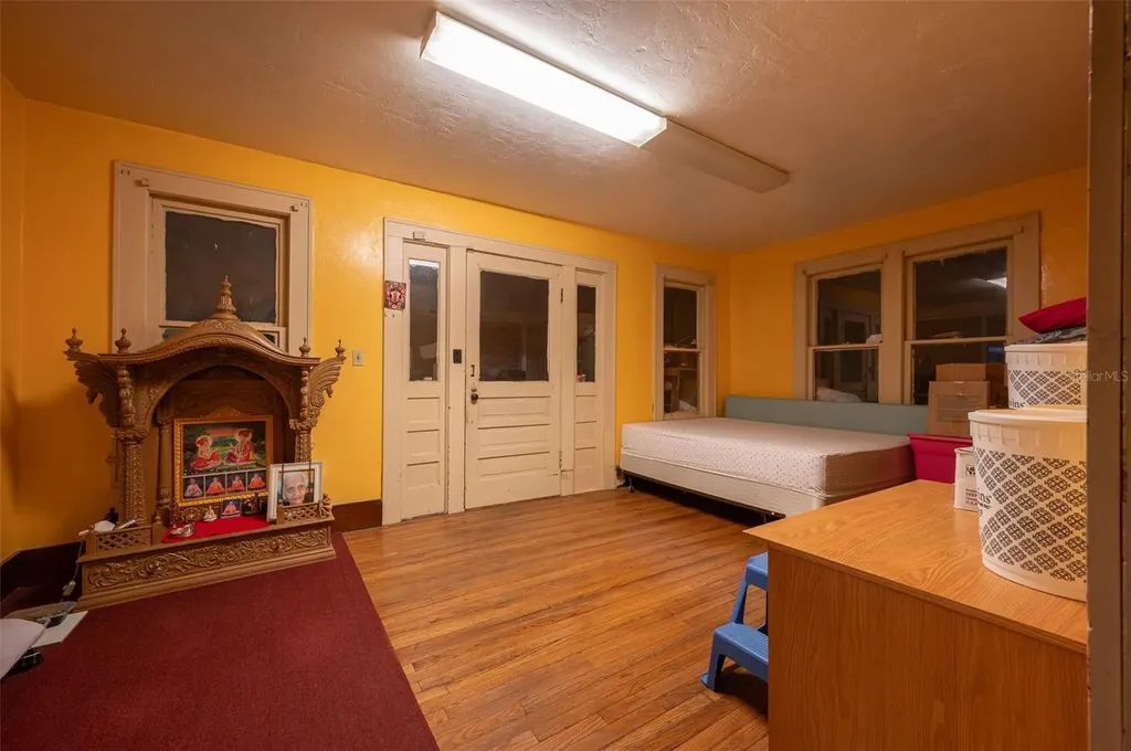 4016 NW 6th Street Gainesville FL 32609