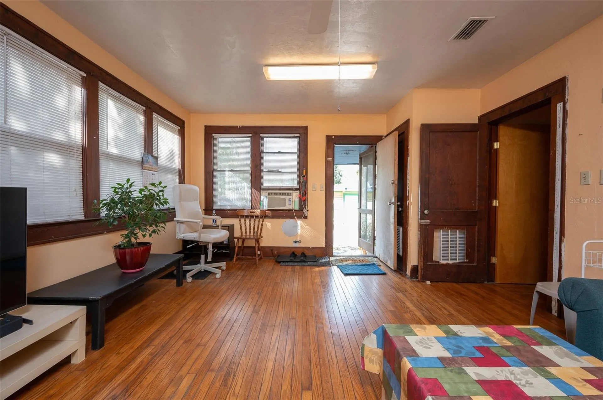 4016 NW 6th Street Gainesville FL 32609