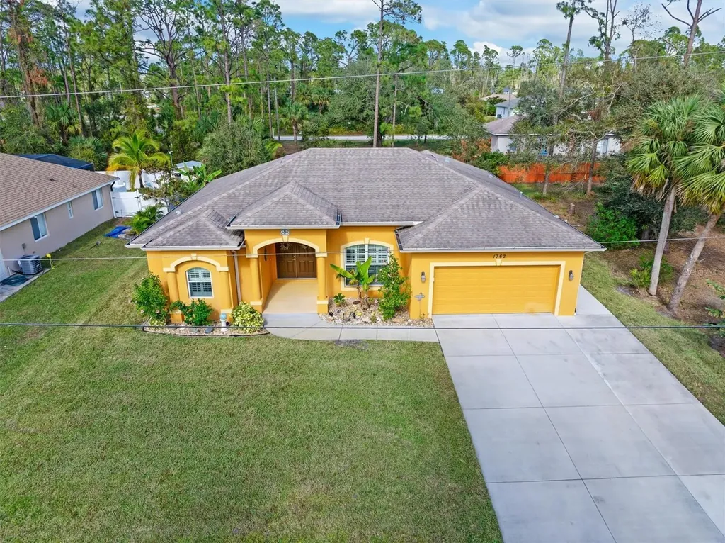 1762 Foxglove Avenue North Port FL 34288