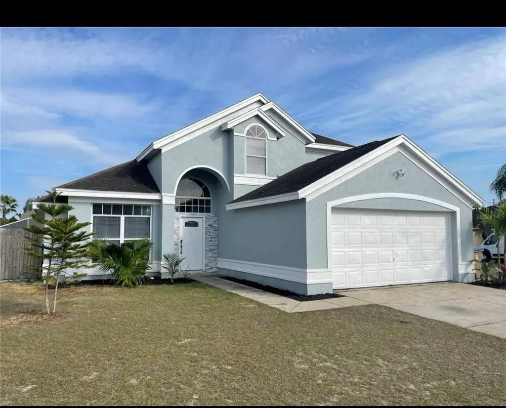 2929 Pembridge Street Kissimmee FL 34747