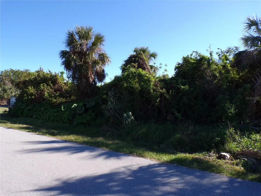 641 Norwood Street NW Port Charlotte FL 33952