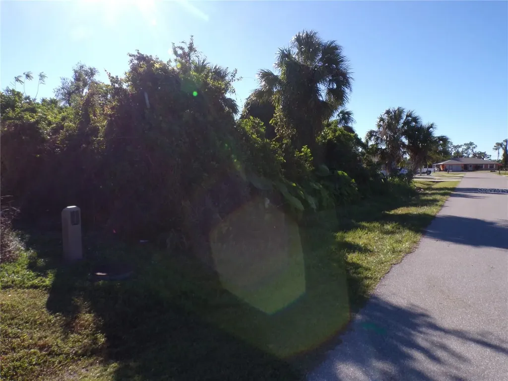 641 Norwood Street NW Port Charlotte FL 33952