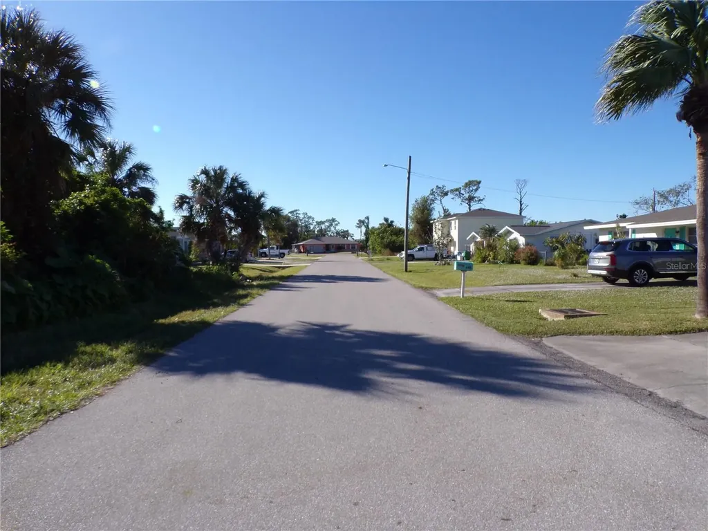 641 Norwood Street NW Port Charlotte FL 33952