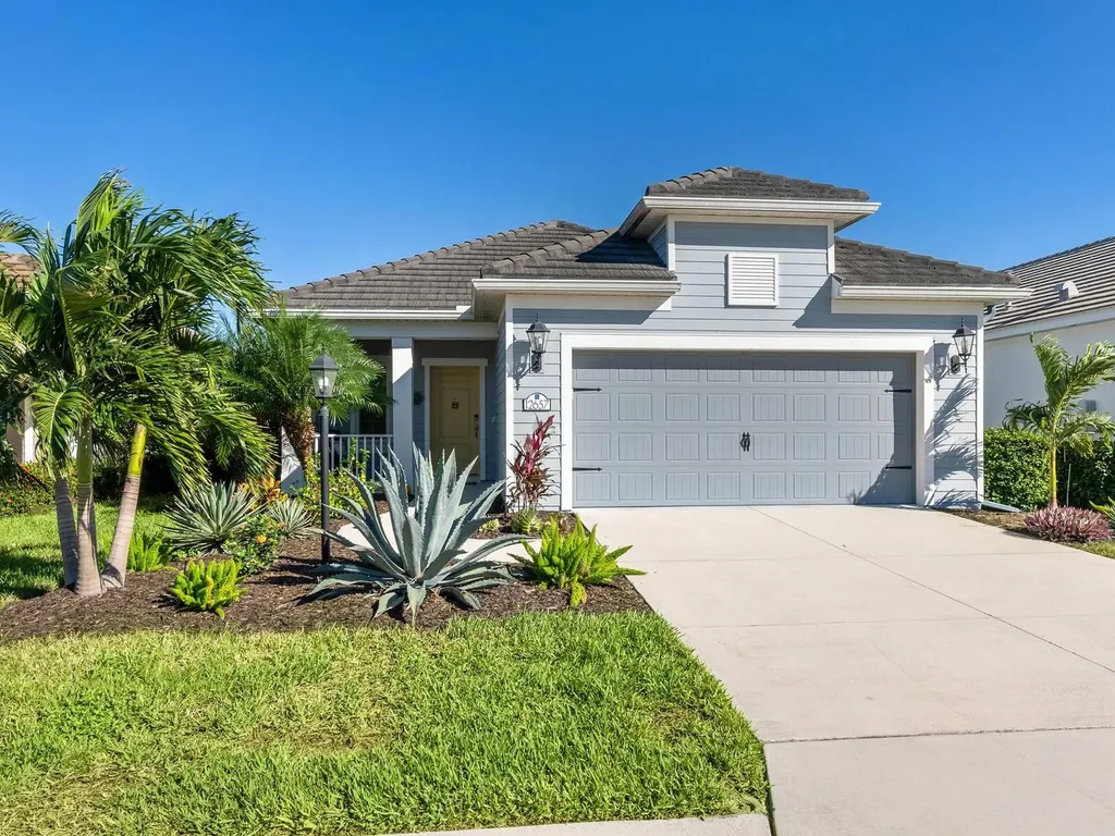 12657 Coastal Breeze Way Bradenton FL 34211