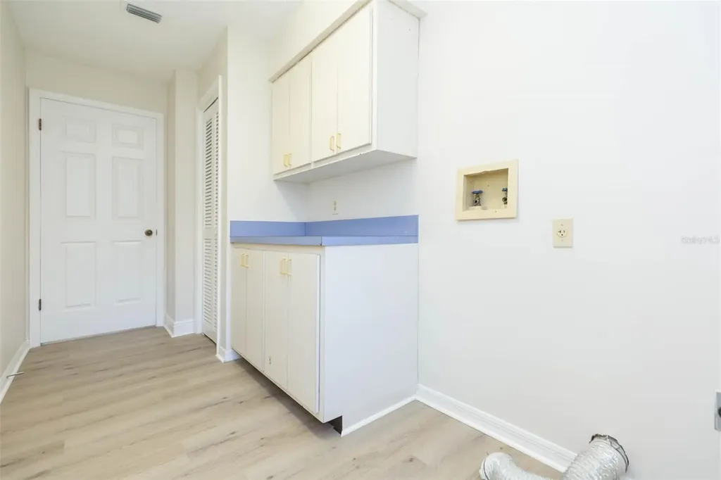 937 Bunker View Drive Apollo Beach FL 33572