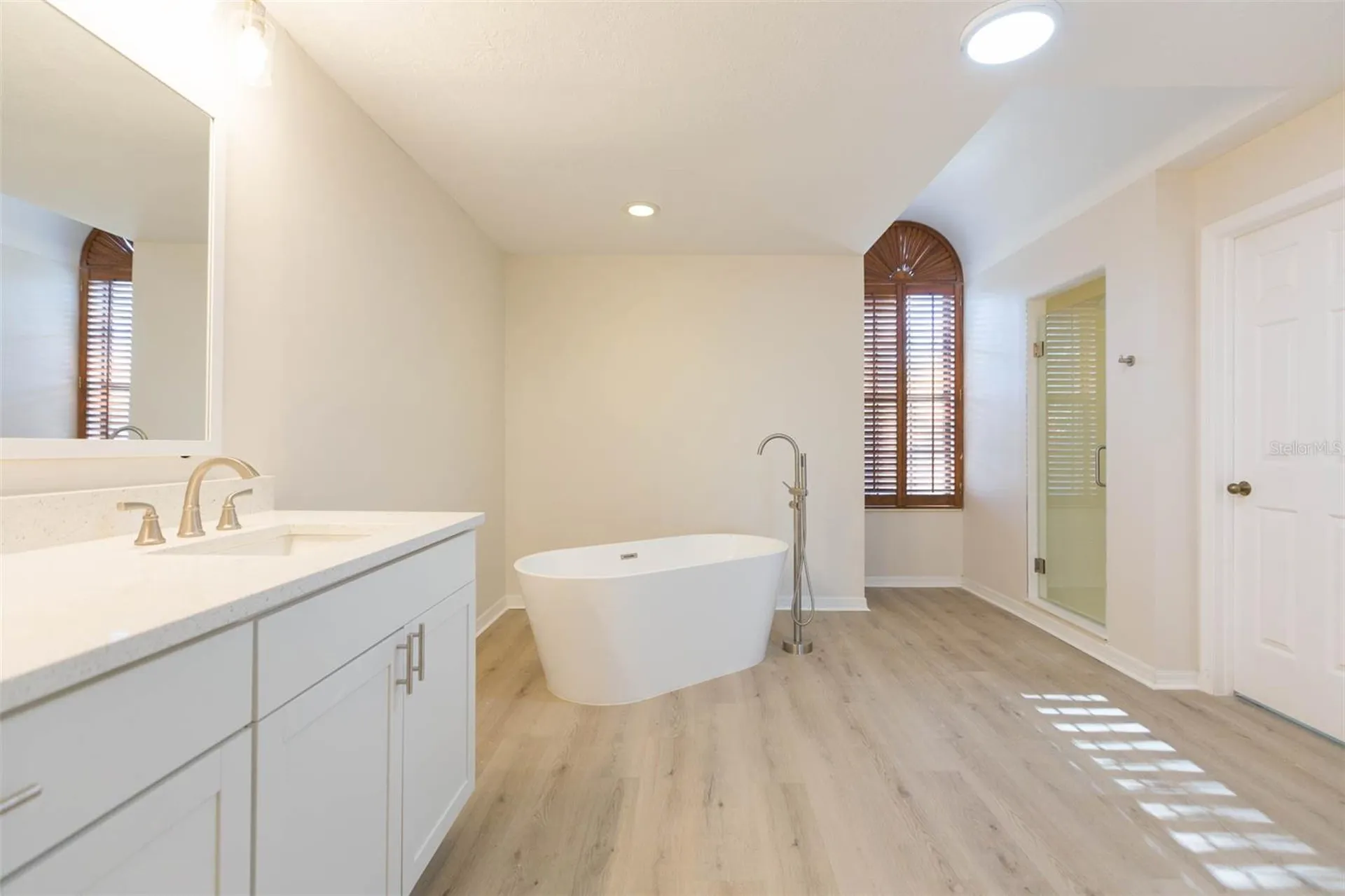 937 Bunker View Drive Apollo Beach FL 33572