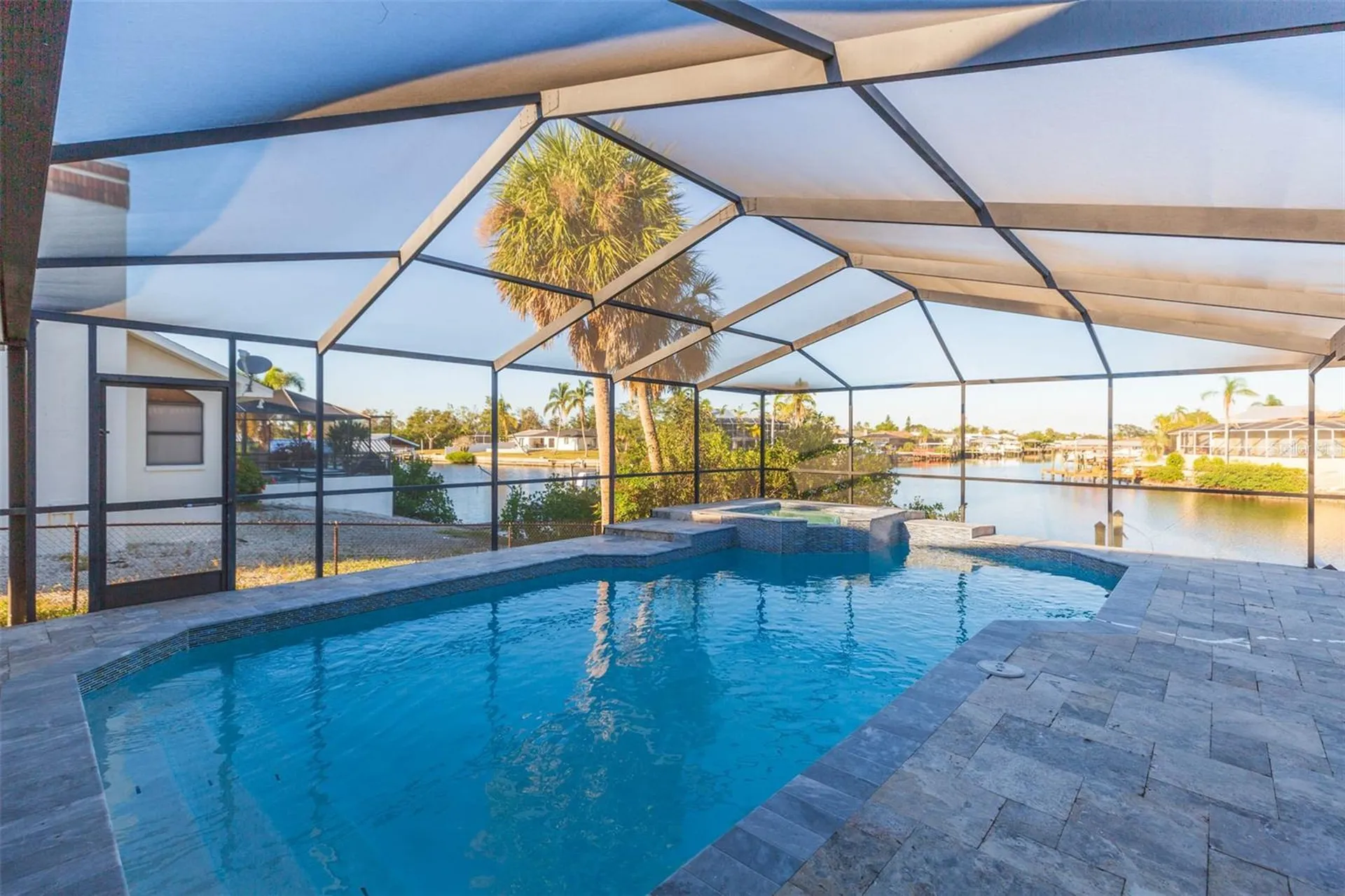 937 Bunker View Drive Apollo Beach FL 33572