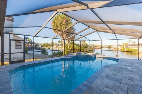937 Bunker View Drive Apollo Beach FL 33572