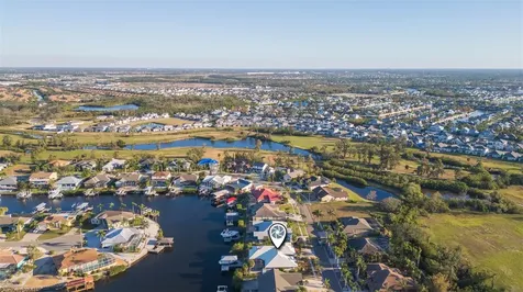 937 Bunker View Drive Apollo Beach FL 33572