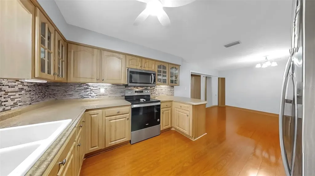 38919 3rd Avenue Zephyrhills FL 33542