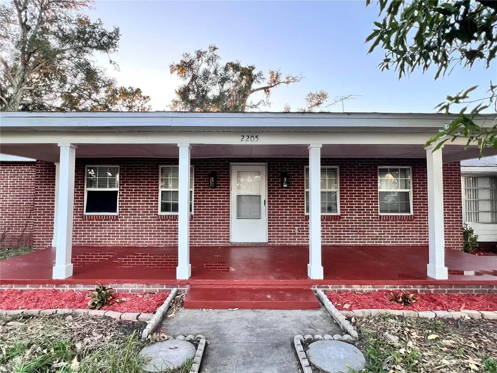 2205 12th Street NW Winter Haven FL 33881