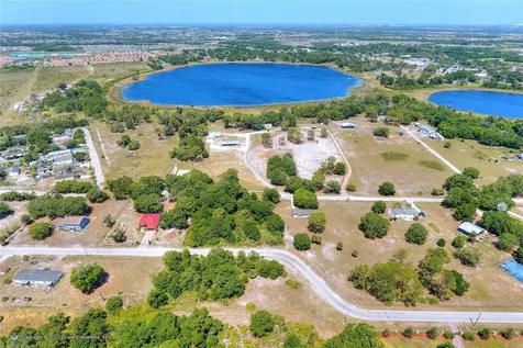 5514 Hillsborough Street Wimauma FL 33598