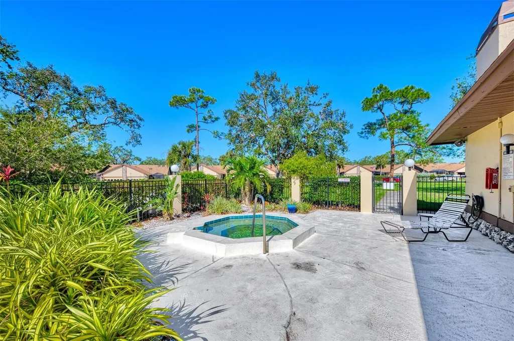 5761 Avista Drive Sarasota FL 34243
