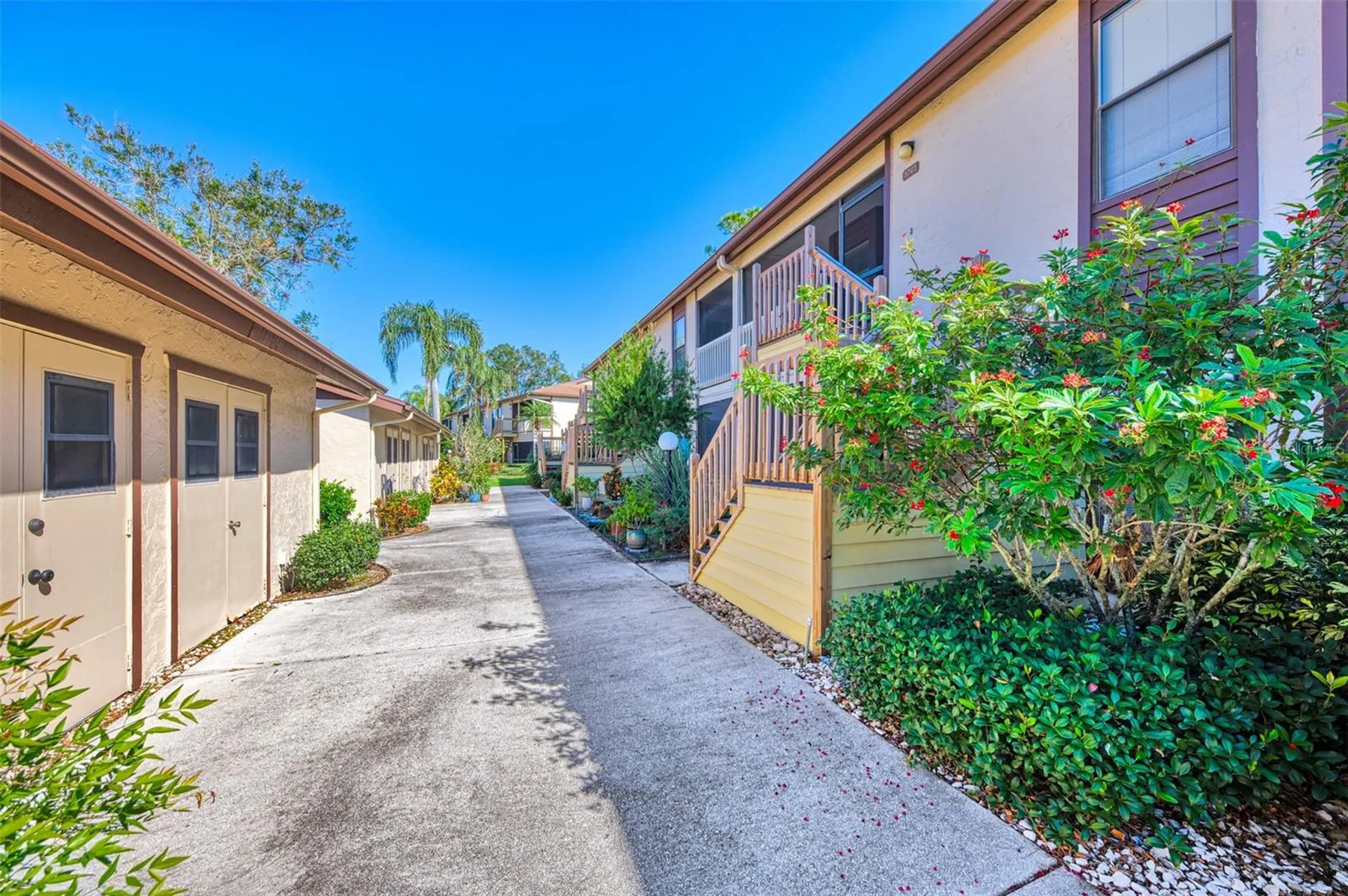 5761 Avista Drive Sarasota FL 34243