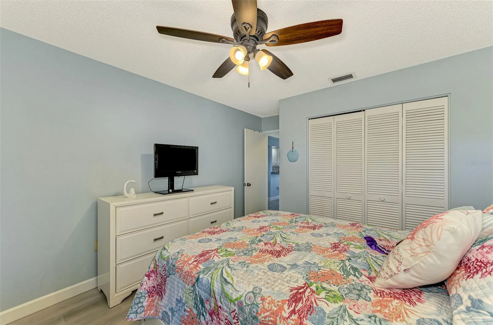 5761 Avista Drive Sarasota FL 34243